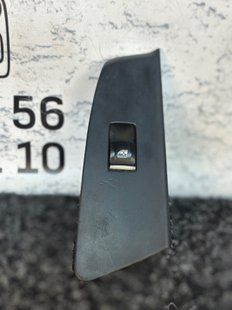 Кнопка склопідіймача заднього BMW G30 G01 G02 2018-2024 61319327031 61319327031 фото