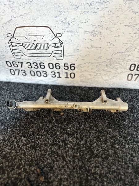 Паливна рампа 13538694198 BMW F48 X1 2015-2022 13538694198 фото