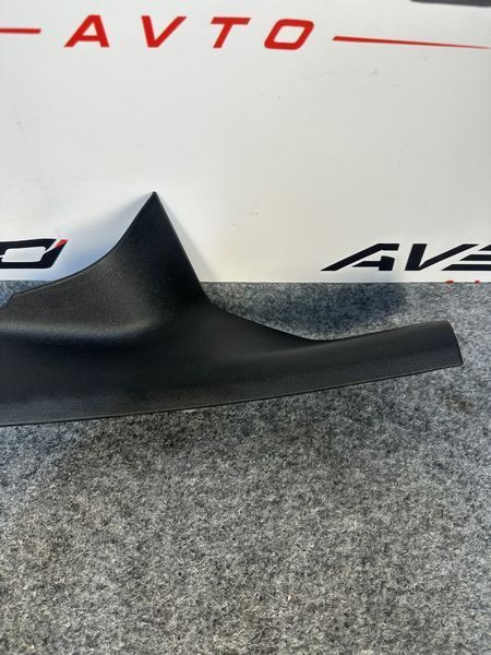 Накладка декоративна на поріг 51477419695 BMW 530i G30 2017-2024 51477419695 фото